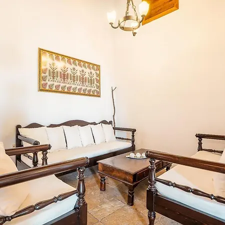 Fedra's Traditional House